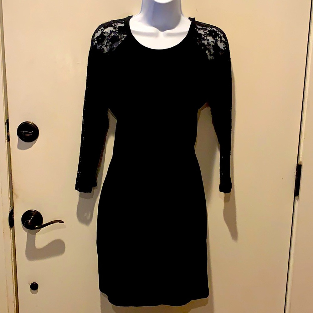 Express Black, lace body con dress EUC SOLD